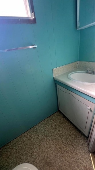 Building Photo - 139 Vindale Ave