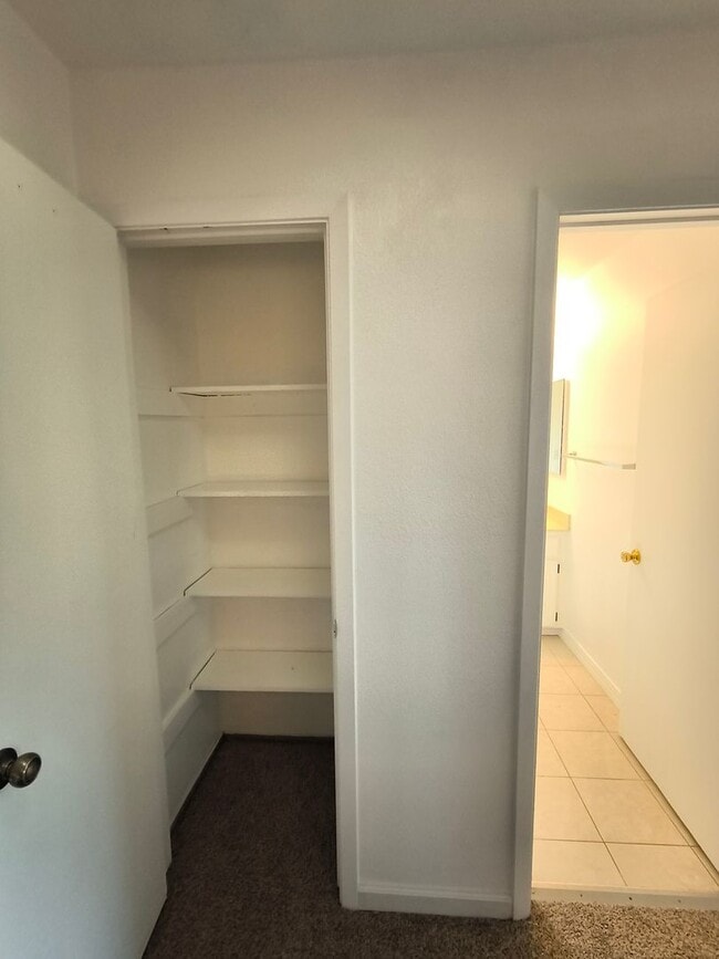 Building Photo - Beautiful and Spacious Two Story 4 Bed/3 Bath Home For Rent In Hercules!!!