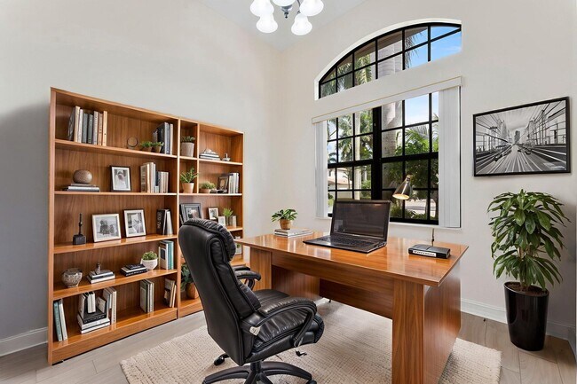 Building Photo - 12945 Pennell Pines Rd