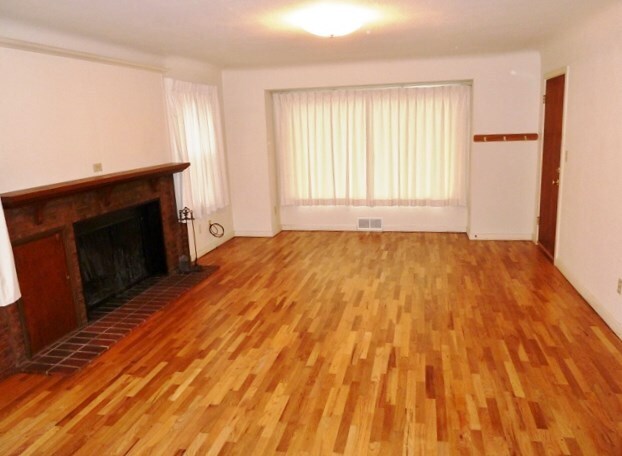 Building Photo - 1263 Tyler St