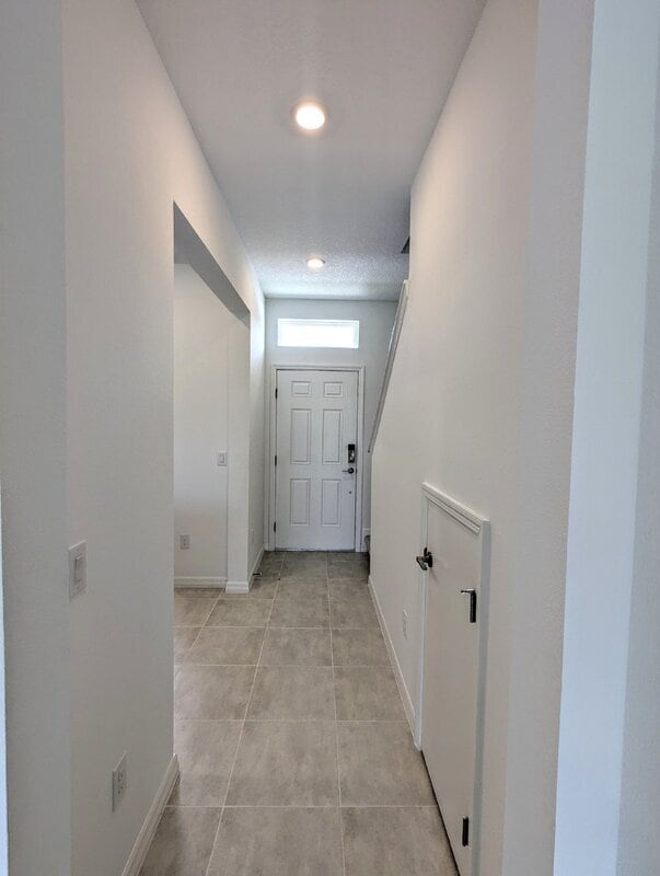 Building Photo - 6254 Whetstone Ct