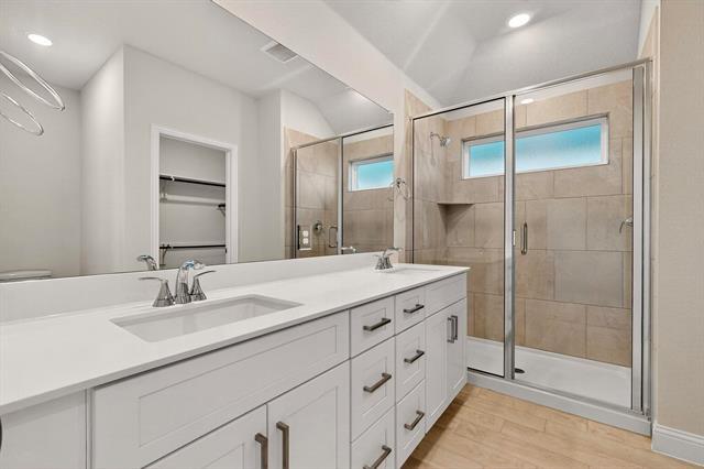 Building Photo - 733 Fencerow Trl