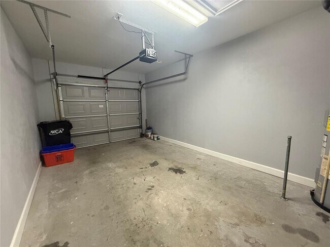Building Photo - 1088 NW 126 Way