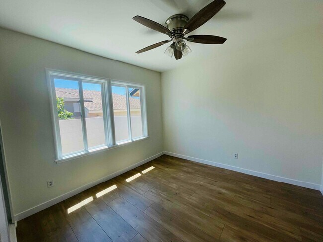 Building Photo - 7738 Penfield Ave