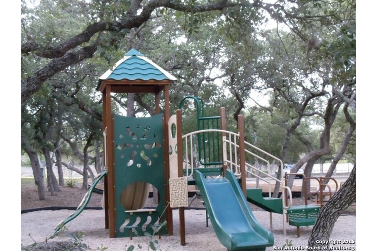 Building Photo - 9835 Ramblin River Dr