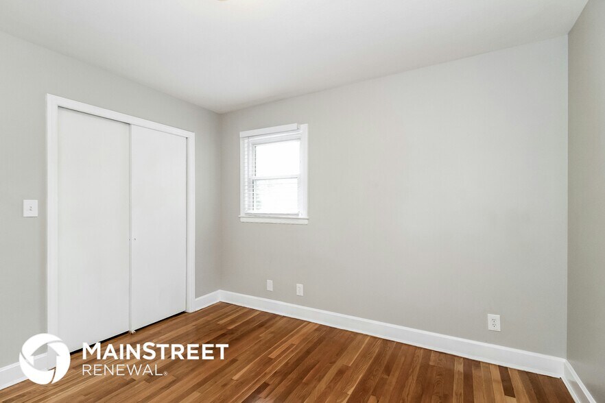 Building Photo - 2114 Haymount St