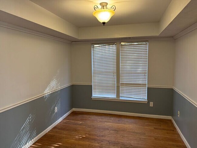 Building Photo - Northlake Mall Location!! Nice house with private backyard