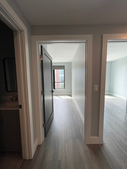 Building Photo - 367 Western Ave