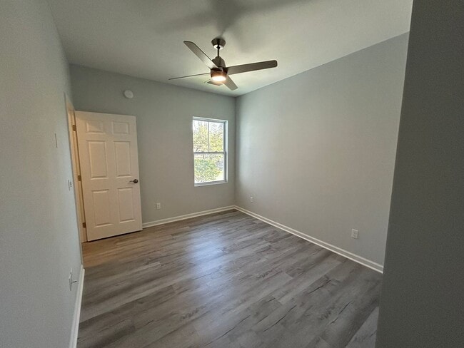 Building Photo - 2022 Trimble Rd