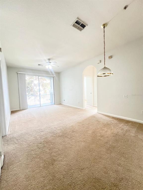 Building Photo - 8101 Coconut Palm Way