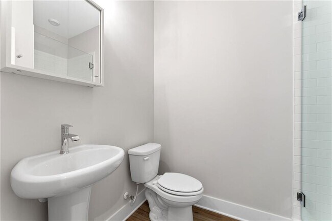 Building Photo - 1272 Longreen Ter NW