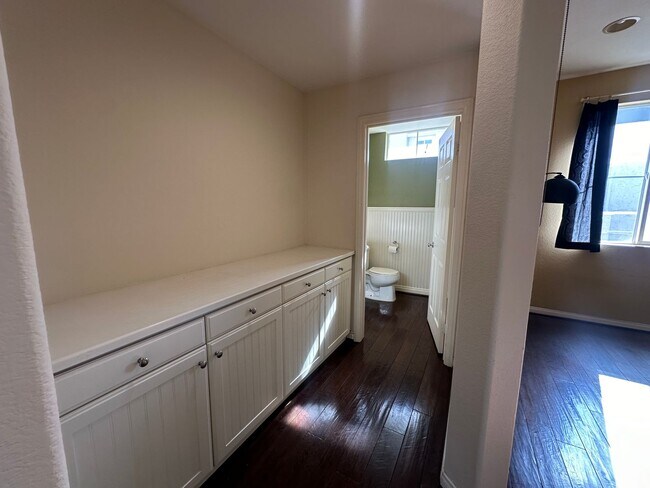 Building Photo - 8732 Esplanade Park Ln