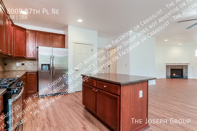 Building Photo - 8009 87th Pl NE