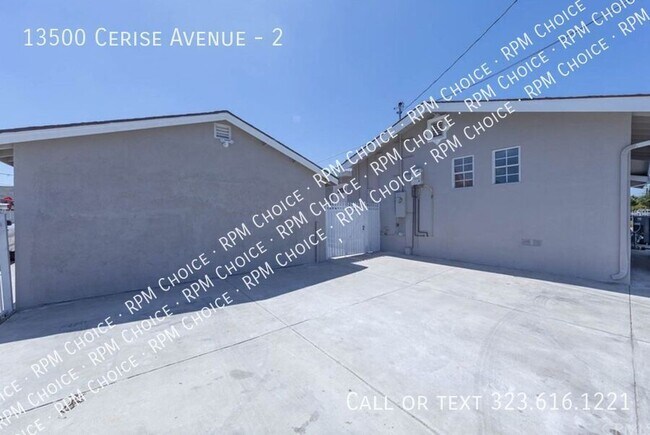 Building Photo - 13500 Cerise Ave
