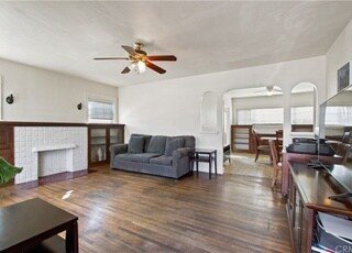 Building Photo - 909 N Olive St