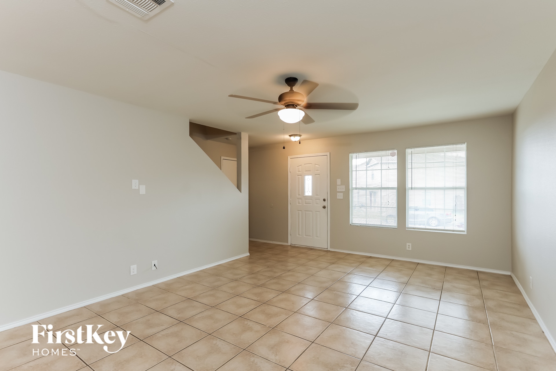 Building Photo - 111 Quince Flower