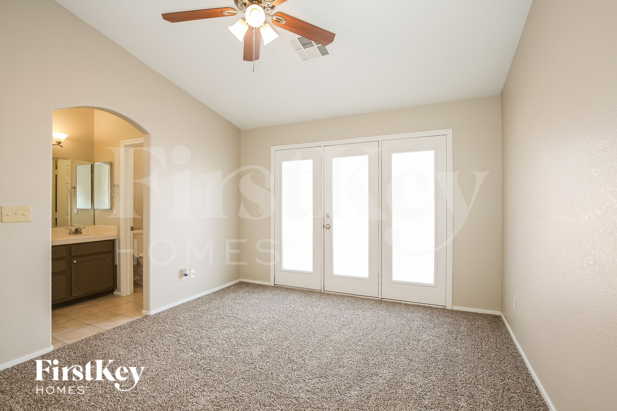 Building Photo - 8004 Verde Springs Dr