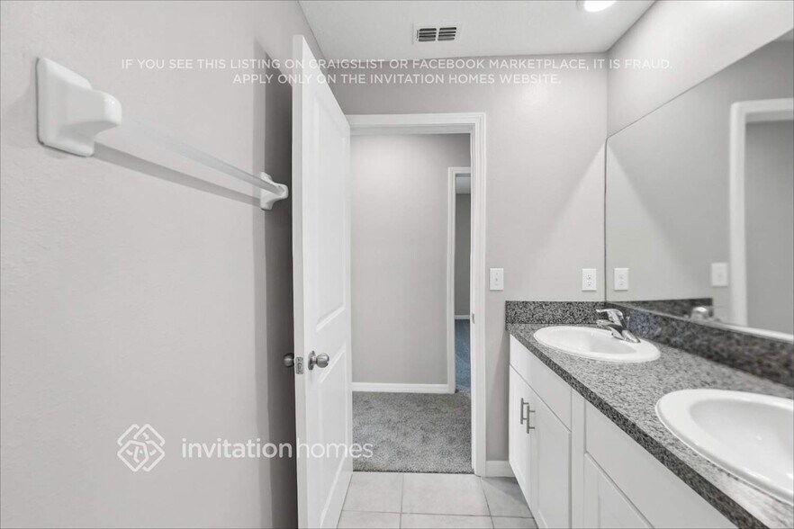 Building Photo - 11259 Riley Pines Cir