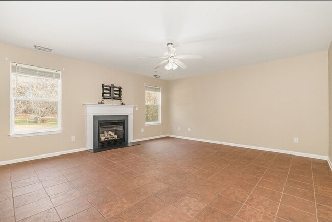 Building Photo - Room to Breathe! 5 Bedroom Home in Desirable Rolesville Location on .48 Acres