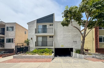 Building Photo - 942 7th St