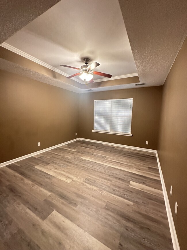 Building Photo - 12 Bass Rock Ct