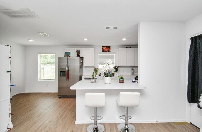 Building Photo - 18606 Rosehill Pr Dr