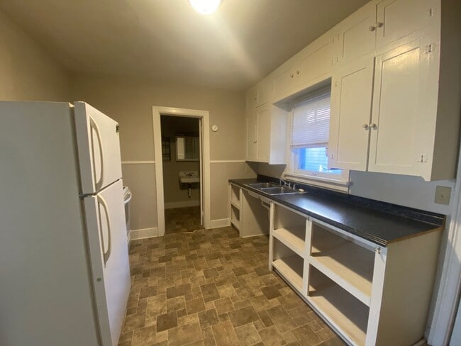 Building Photo - Coming soon! 1 Bedroom Apartment for Rent ...