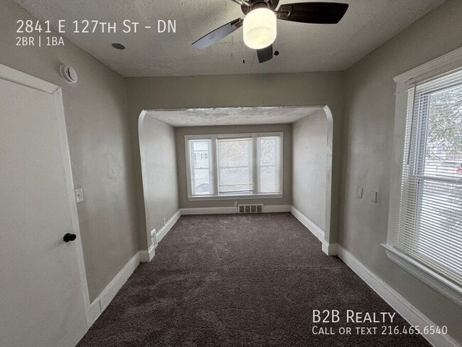 Building Photo - 2841 E 127th St