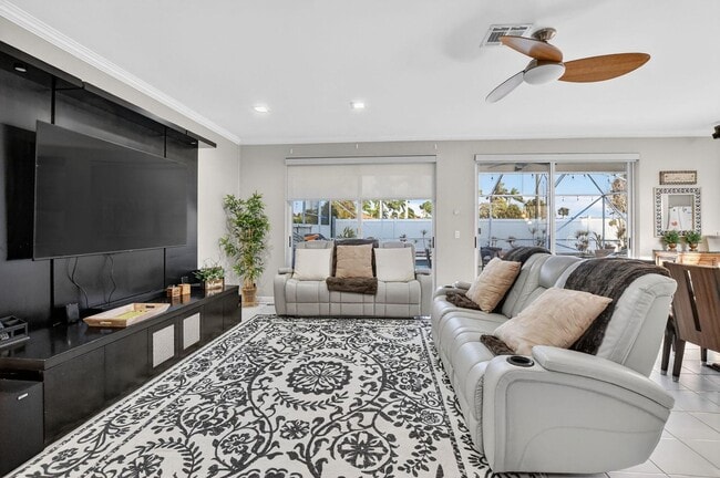 Building Photo - 18280 Coral Isles Dr