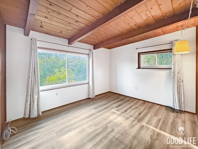 Building Photo - Charming El Cajon Home with Spacious Living and Expansive Backyard