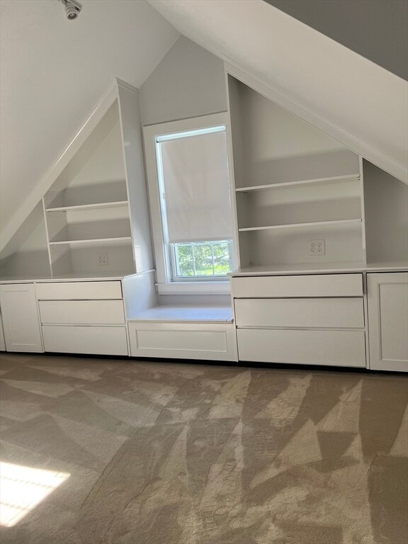 Building Photo - 7 Forest Ave