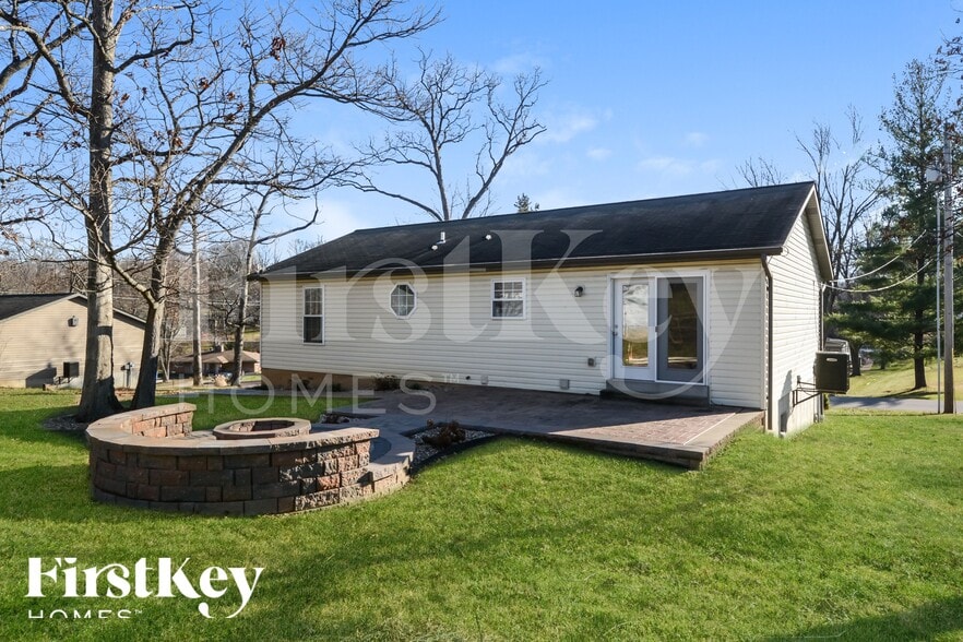 Building Photo - 1203 Del Haven Dr