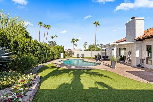 Building Photo - 7388 E Laredo Ln