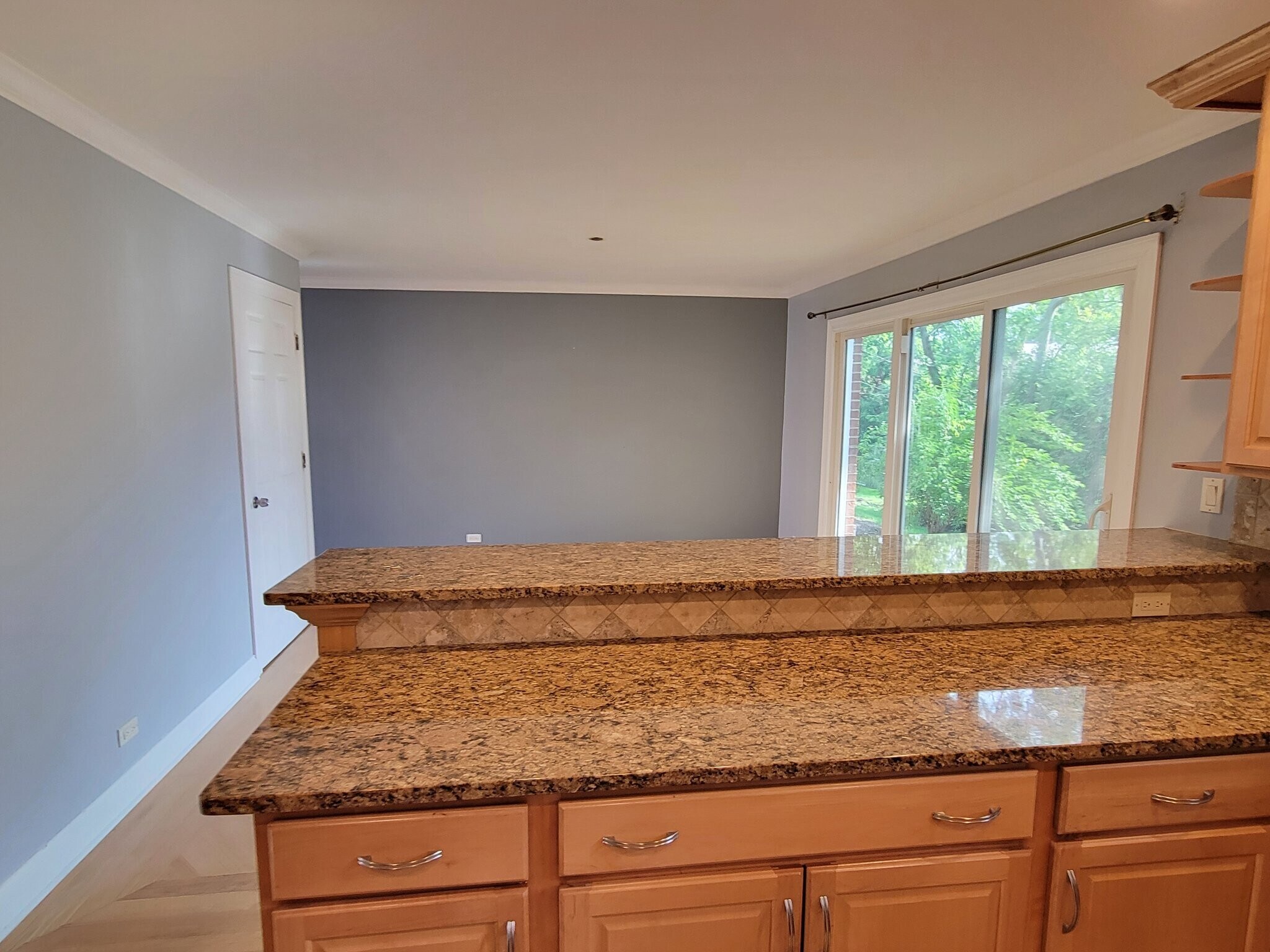 Building Photo - 2116 Rugen Rd