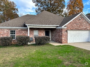 Building Photo - 13480 Alexis Dr