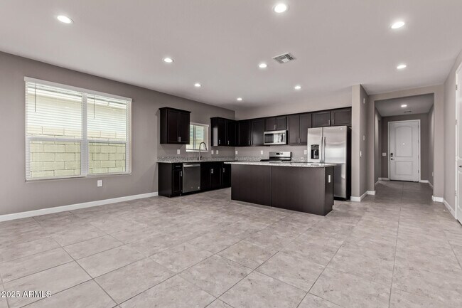 Building Photo - 37668 W San Alvarez Ave