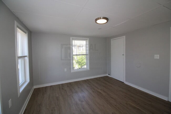 Building Photo - 61 Third Street