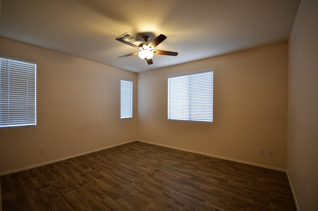 Building Photo - 3660 E Temecula Way