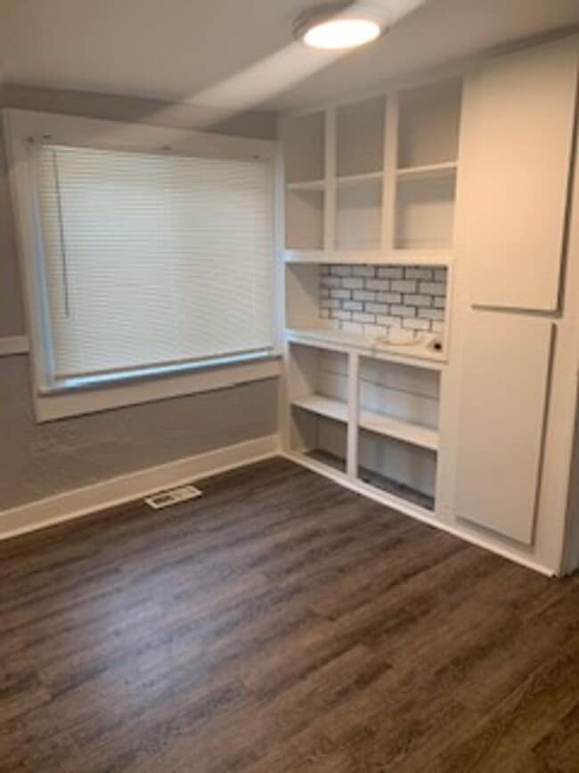 Building Photo - Welcome Home!