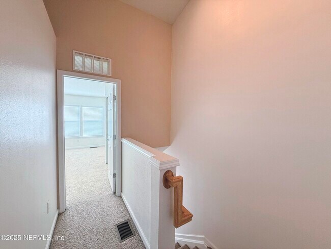 Building Photo - 8106 Summer Cove Ct