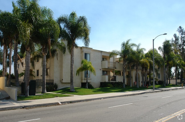 Building Photo - Edwards Street Apartments