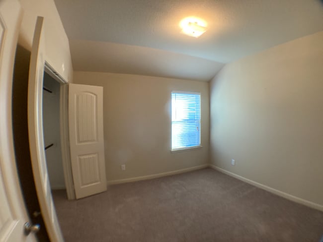 Building Photo - 4655 Elderberry St