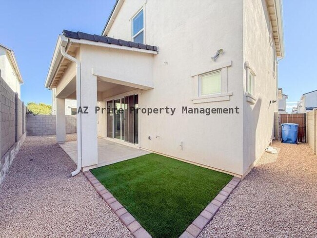 Building Photo - 5138 E Anderson Dr