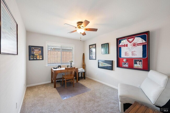 Building Photo - 1051 Stonebridge Dr