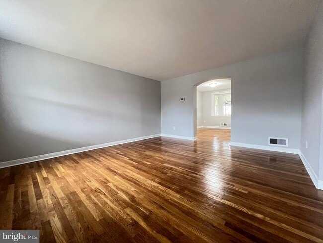 Building Photo - 7255 Stratton Way