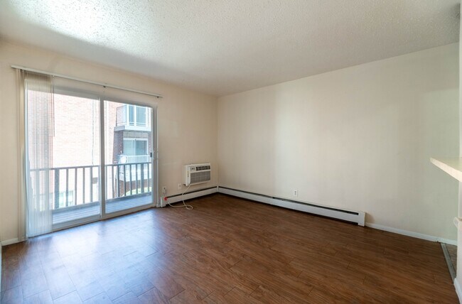 Building Photo - 8770 Galen Ct