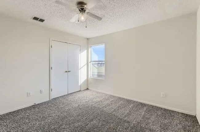 Building Photo - 2521 Brinlee Branch Ln