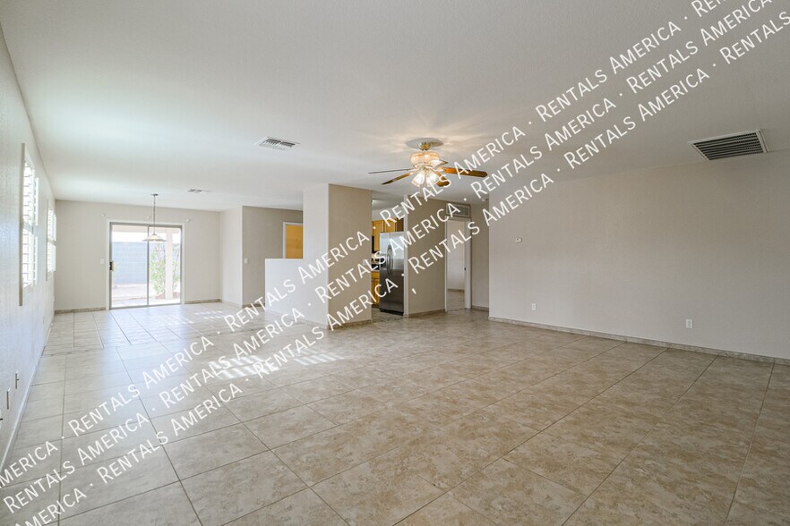 Building Photo - 2575 N Lupita Pl