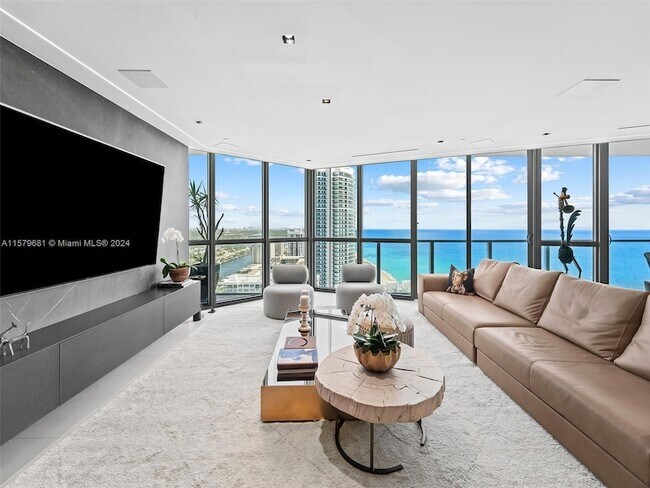 Building Photo - 3101 S Ocean Dr