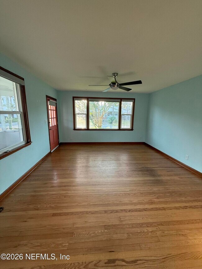 Building Photo - 1096 East Coast Dr